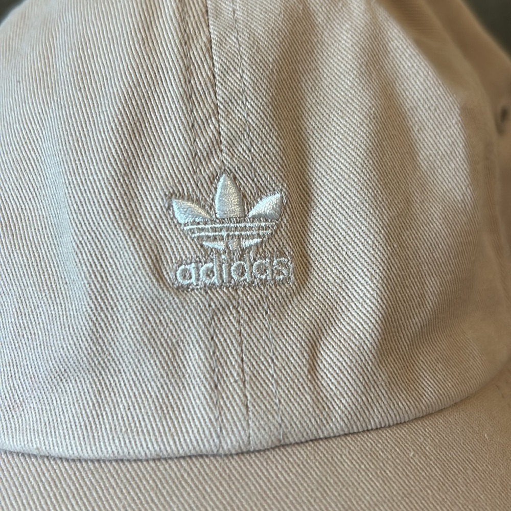 Adidas Light Pink Cap - Picture 2 of 6